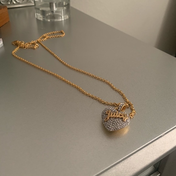 Juicy Couture Jewelry - Y2K juicy large heart necklace